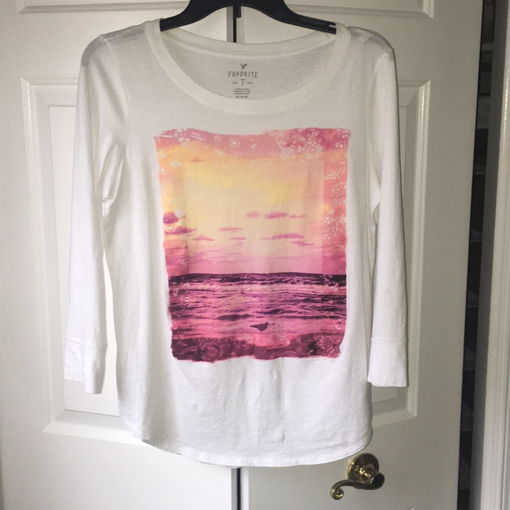 American Eagle Favorite T